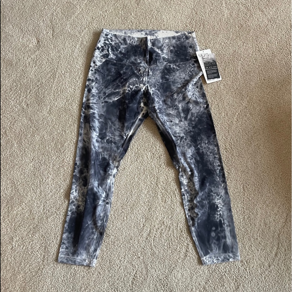 NWT Tie Dye Lululemon Wunder Under Leggings 25”